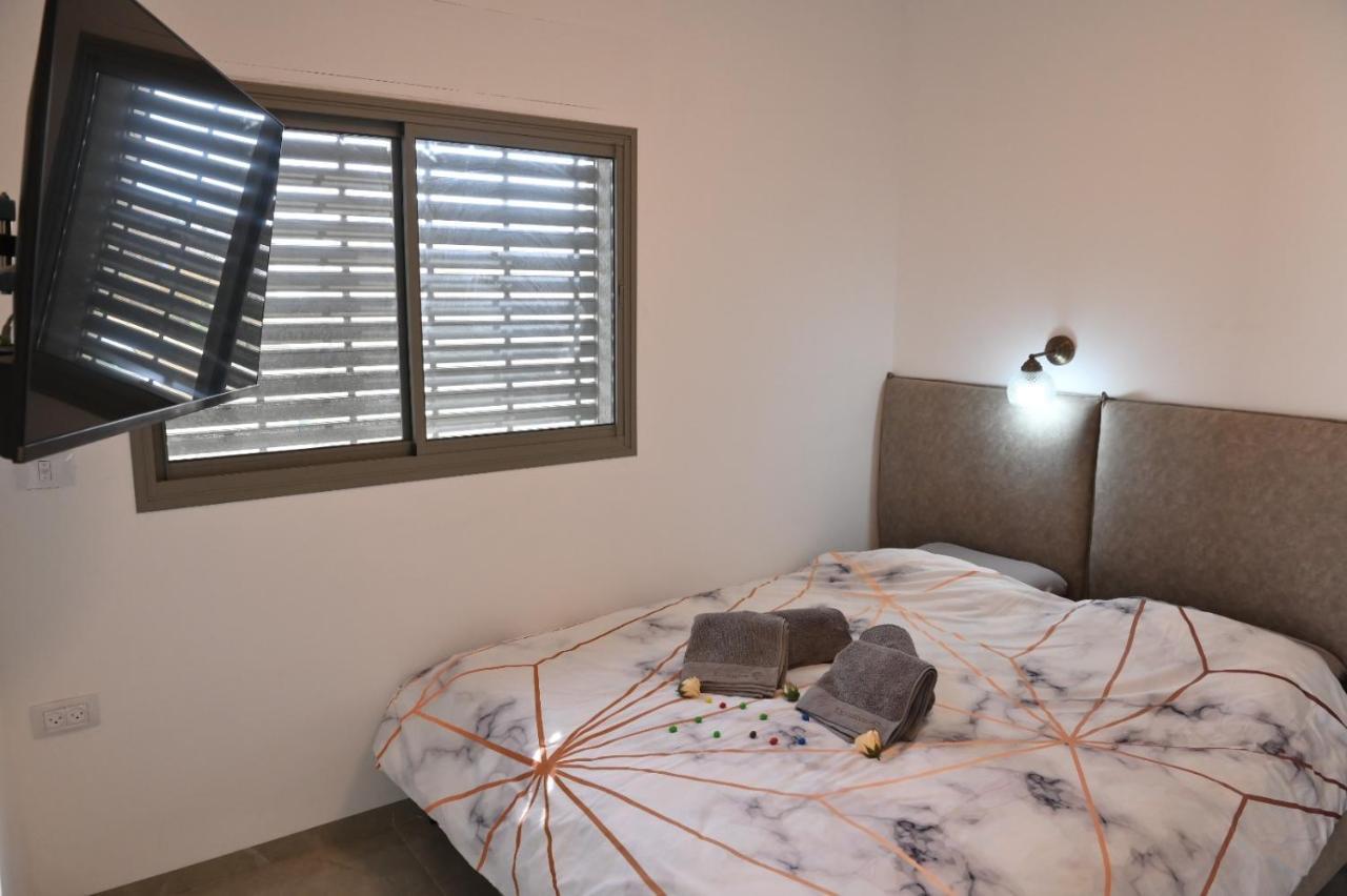 נוף יובלים Apartamento Qiryat Shemona Exterior foto