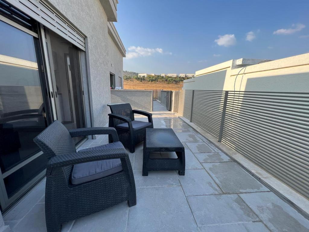 נוף יובלים Apartamento Qiryat Shemona Exterior foto