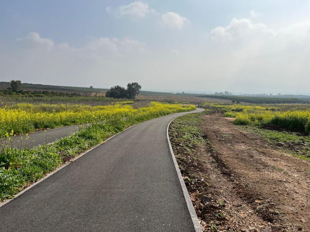 נוף יובלים Apartamento Qiryat Shemona Exterior foto